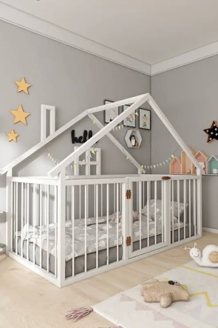 Givayo Wood's Barney Kapılı Montessori Karyola