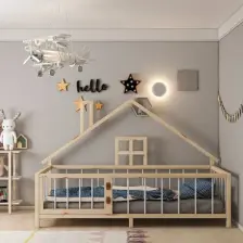 Givayo Wood's Barney Kapılı Montessori Karyola