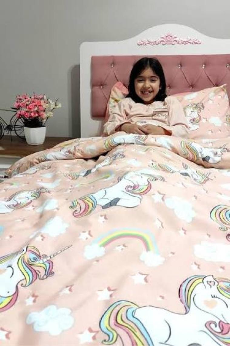 Candan Çeyiz Unicorn Lastikli Çarşaflı Tek Kişilik Nevresim Takımı