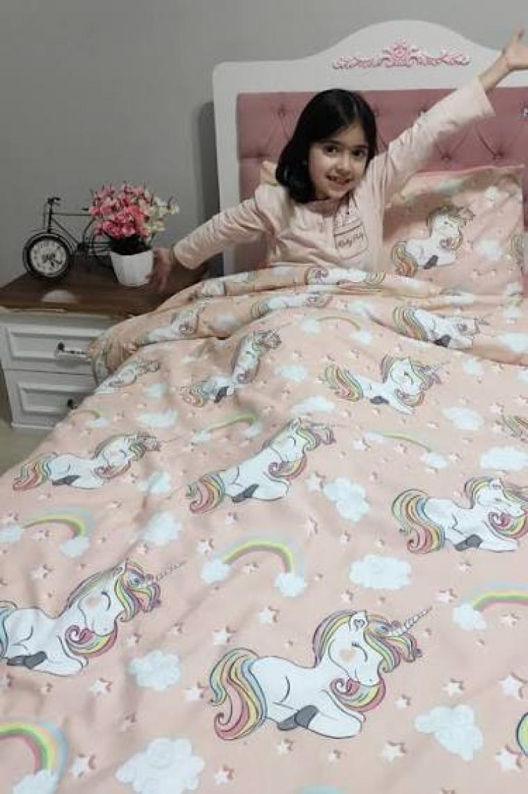 Candan Çeyiz Unicorn Lastikli Çarşaflı Tek Kişilik Nevresim Takımı