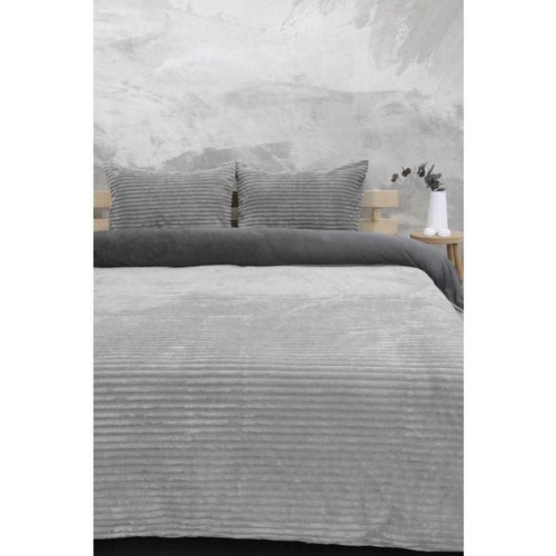 Merinos Eternity Fitilli Peluş Çift Kişilik Nevresim Takımı - Gri