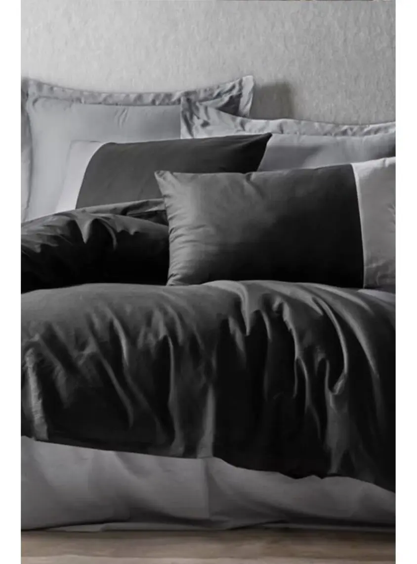 Cotton Box Plain Gri & Siyah Çift Kişilik Nevresim Takımı