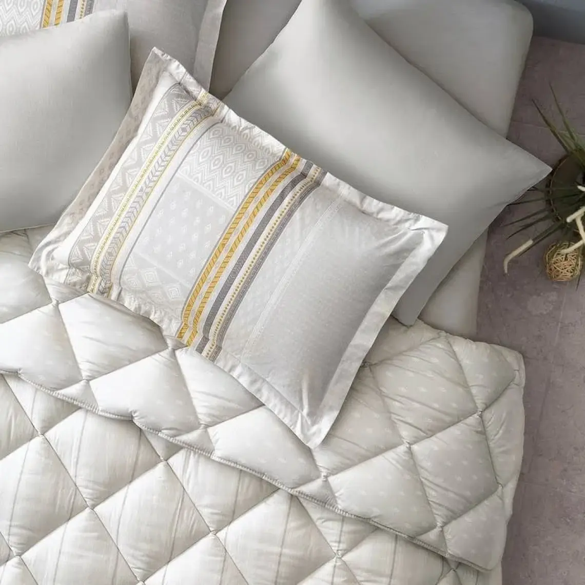 Yataş Bedding Pamena Tek Kişilik Pamuk Uyku Seti 155x215 cm – Çizgili Gri, Terletmeyen ve Çift Taraflı Tasarım
