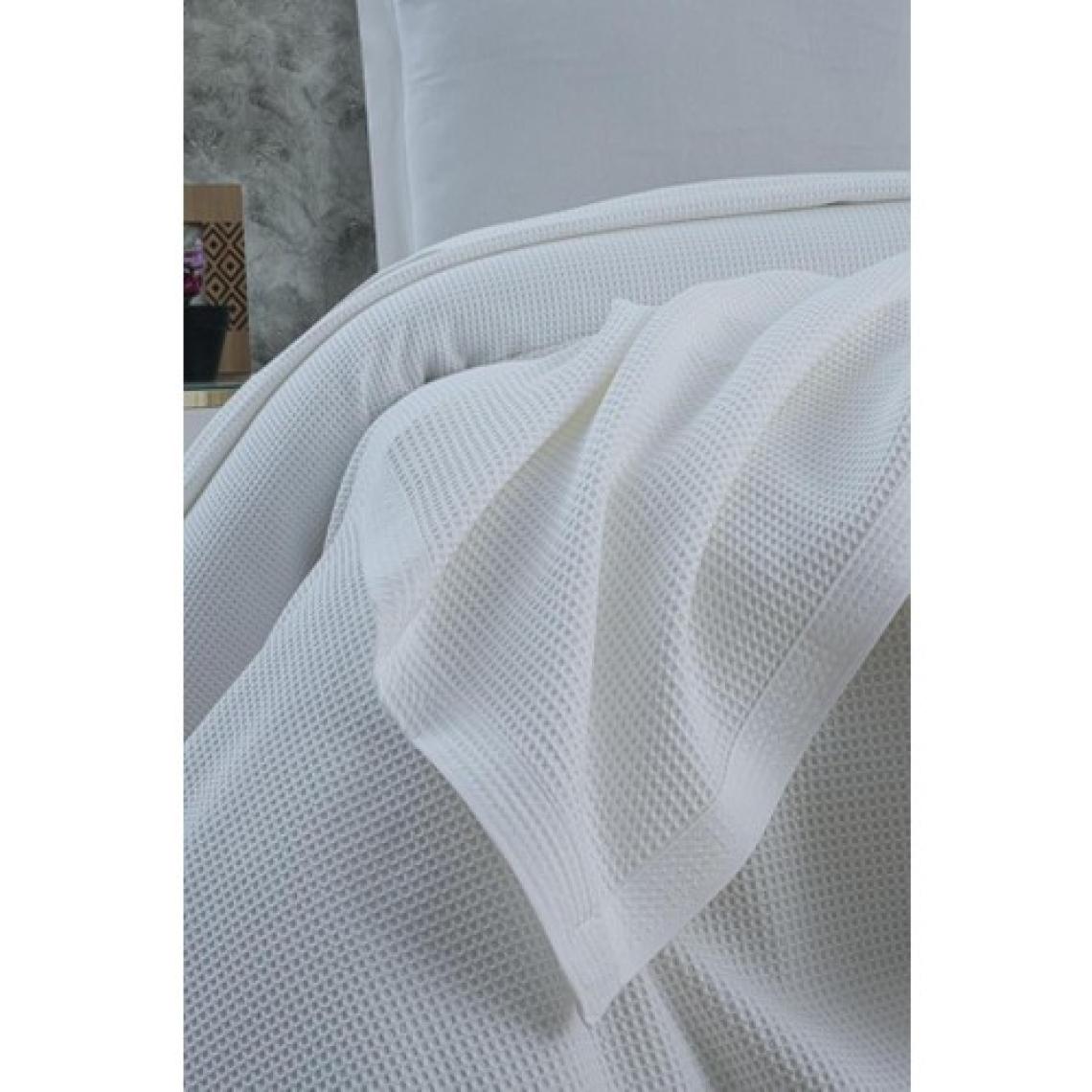 Mulberry Klimalı Pike ,%100 Pamuk Petekli Pike , Dörtmevsim Pike Çift Kişilik 220X240 Beyaz