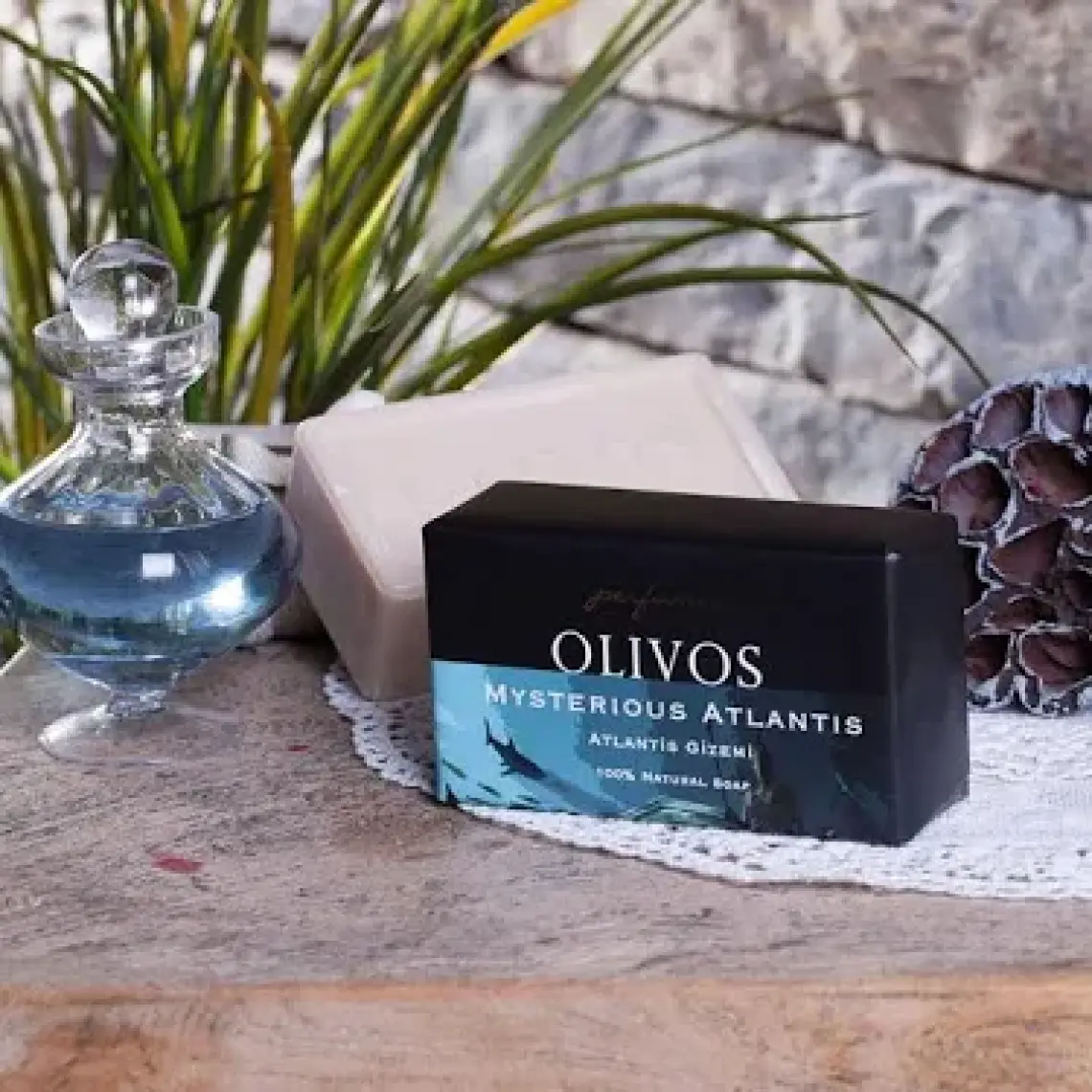 Olivos %100 Doğal Parfüm Serisi Atlantis Gizemi Kokulu Zeytinyağı Katı Sabun Nem Dengeleyici 250 gr