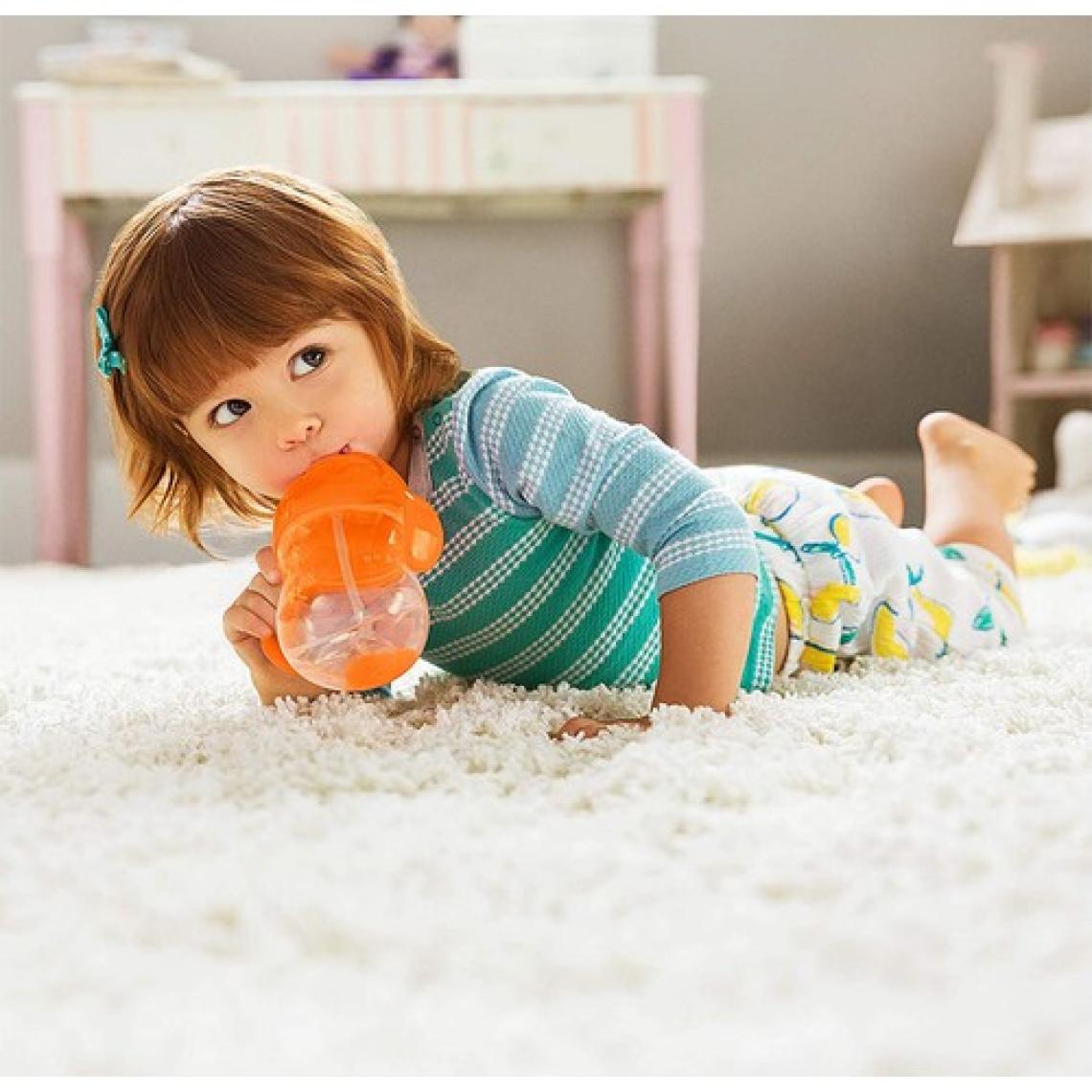 Munchkin Tıklama Kilitli Uçlu Alıştırma Bardağı, 6AY+, 207ML, Turuncu, 1 Adet