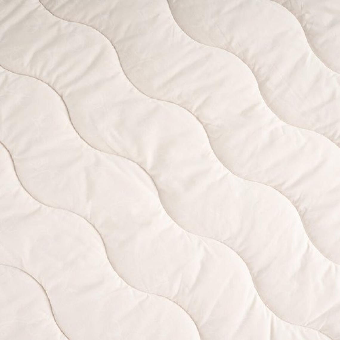 Othello Classico Cottina Pamuk Yorgan 155x215 cm