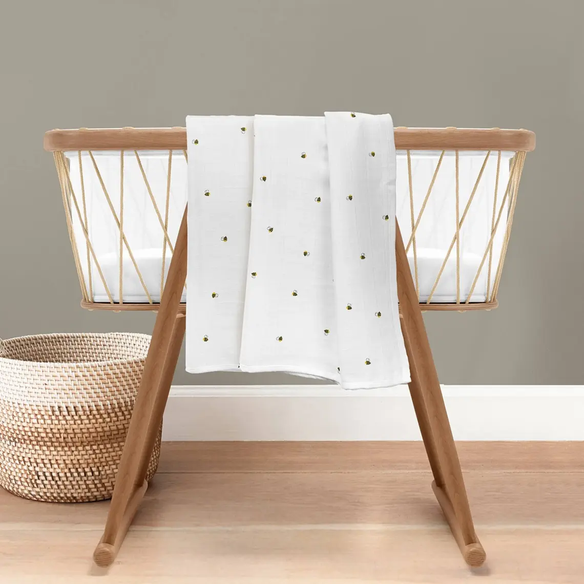Casadora Baby Happy Bee - Nakışlı 100% Pamuk 2'li Müslin Örtü Seti - 90X90 cm